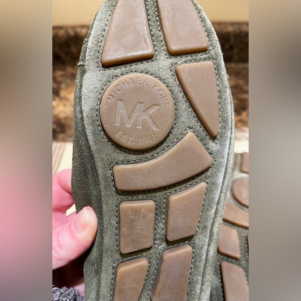 Michael Kors Women’s Forrest Green Suede Leather Fulton Moccasin Flats Sz 6 - Picture 5 of 7